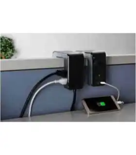 PE6U21 Protector contra sobretensiones 6 tomas de salida, con cargador USB de 2 puertos tipo A y 1 tipo C de 4.8 A y 120 V