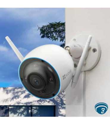CS-H3-R100-1J5WKFL cámara Wi-Fi exterior 3K 5MP IP67 visión nocturna IR 30 m y H.265 defensa activa con sirena y luz GB y RJ45