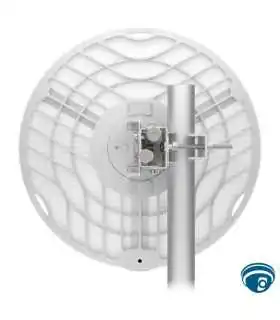 AF60-LR radio PtP 60 GHz largo alcance con plato 38 dBi hasta Gbps GPS y PoE pasivo para enlaces punto a punto 12+ km 1.95 Gbps