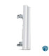 AM-2G16-90 Antena sectorial 2.4 GHz 16–17 dBi 90° para enlaces PtMP 2x2 MIMO doble polaridad con soporte RocketM de para redes