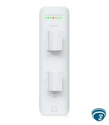 NSM5 CPE airMAX 5 GHz exterior con antena integrada 14.6–16.1 dBi, 2x 10/100, PoE pasivo 24V y montaje a poste