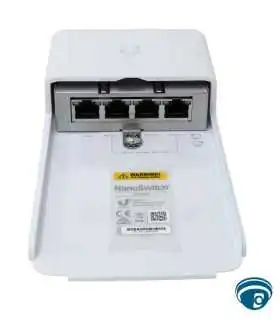 N-SW switch PoE passthrough para exterior, 4 puertos gigabit, alimentación PoE 24V por 2 pares, gabinete policarbonato blanco