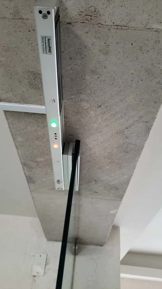 Montaje puerta de vidrio